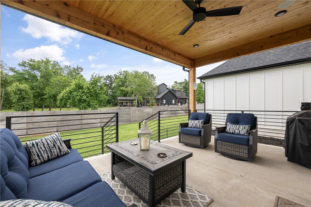 Autumn Hills Bentonville - Residential