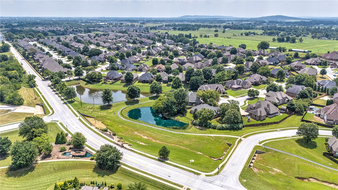 Cross Creek Rogers - Residential