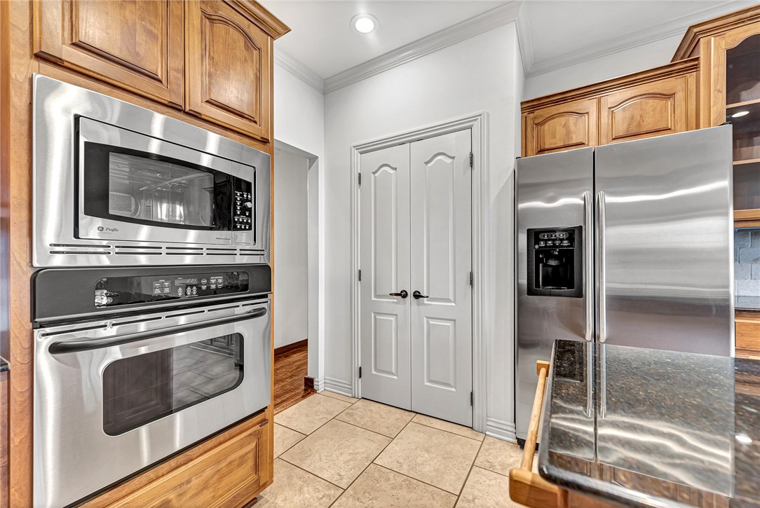 Cross Creek Rogers - Residential