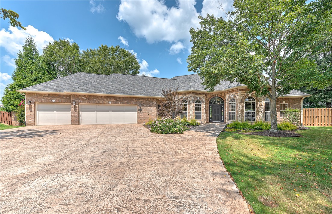 Cross Creek Rogers - Residential