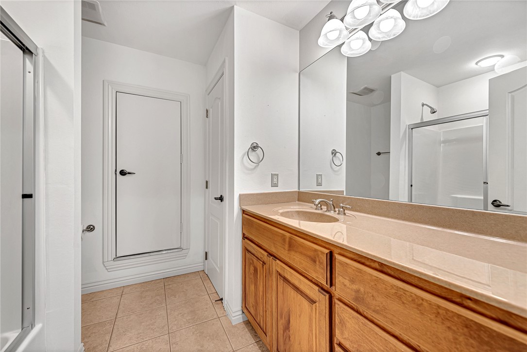 Cross Creek Rogers - Residential