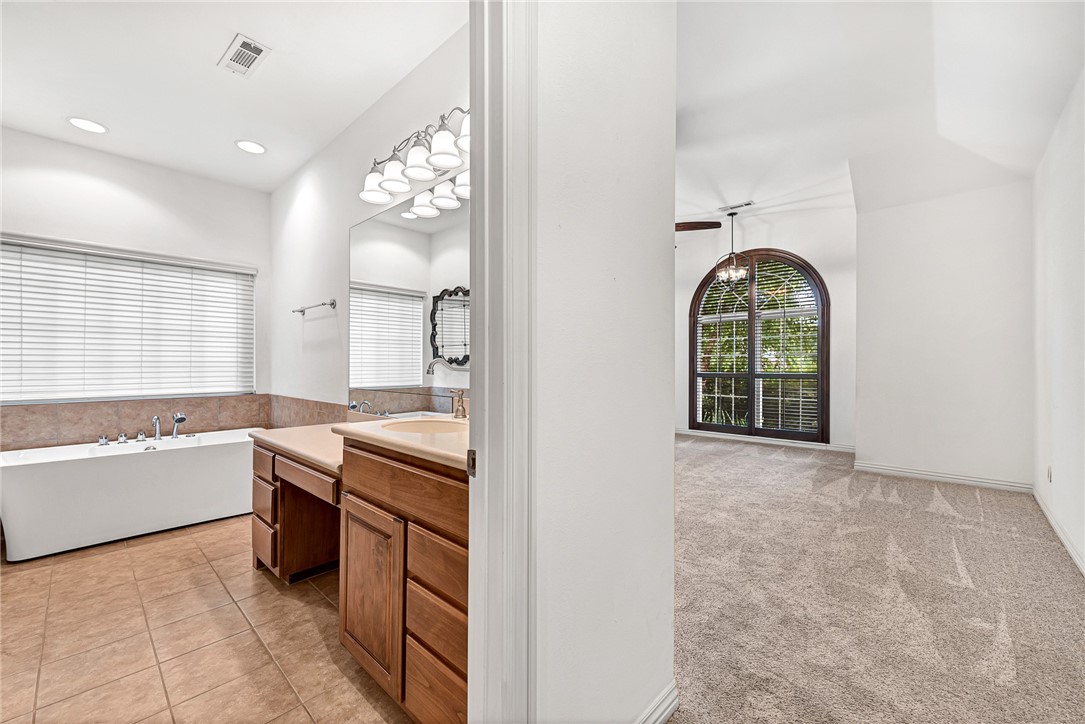 Cross Creek Rogers - Residential