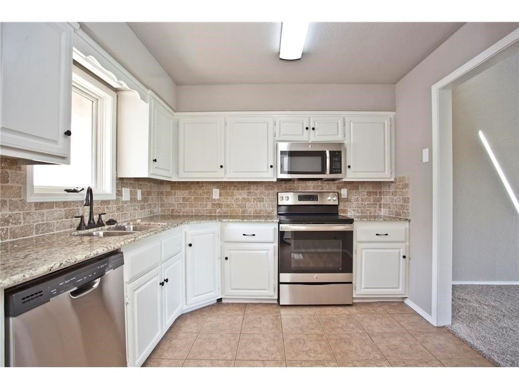 Shakespeare Courts - Residential Lease