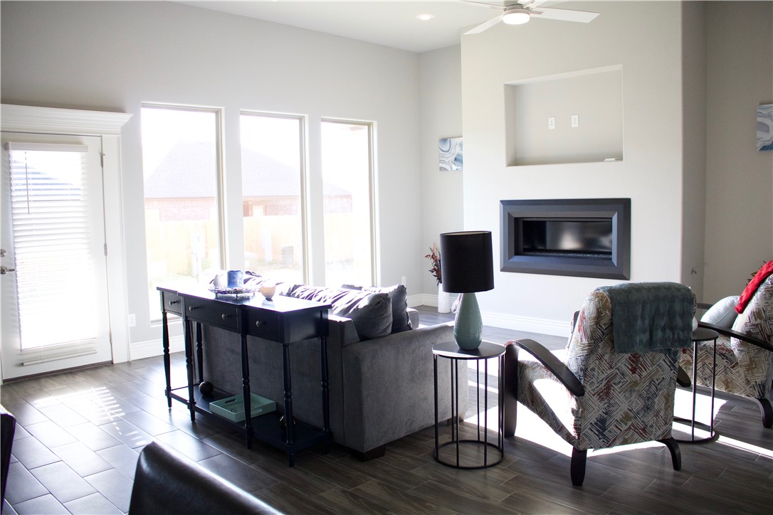 The Element Ph 2 - Residential