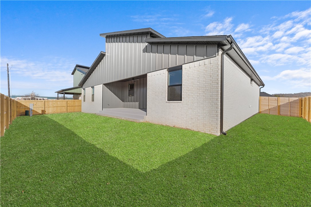 Hackberry Woods - Residential