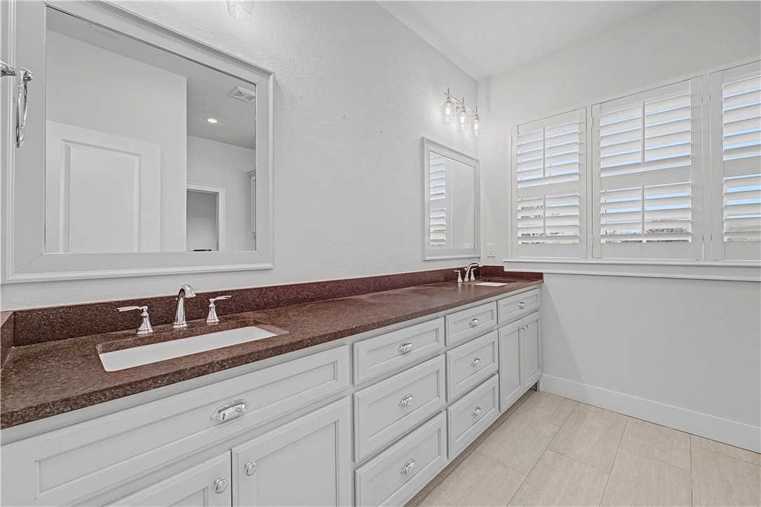 Meadows, The Little Flock - Residential