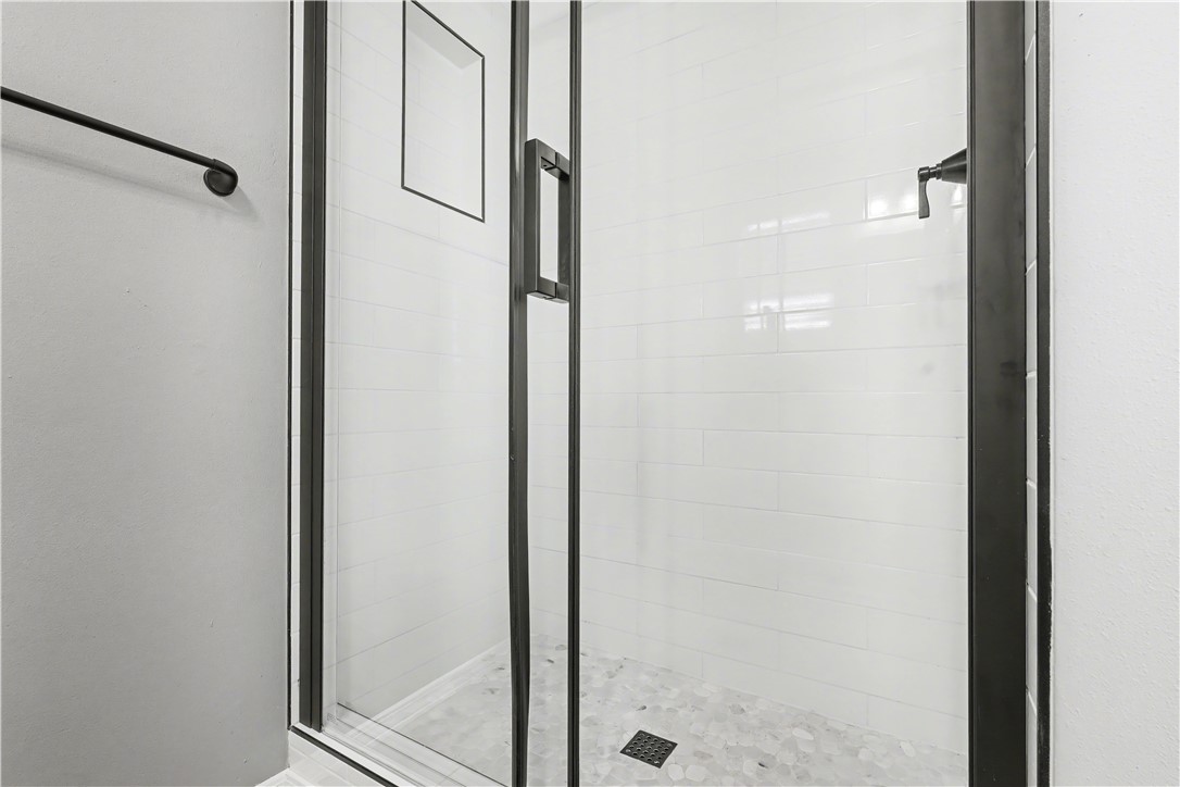 Parkwood Add Rogers - Residential