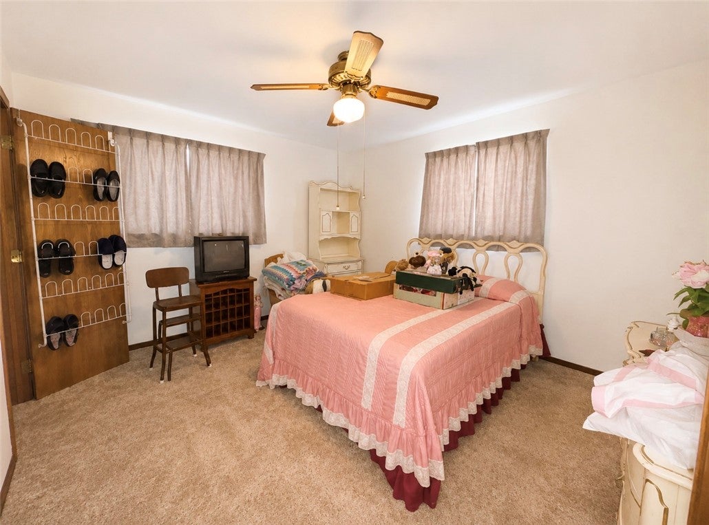 319 Rodric Circle - Photo 3