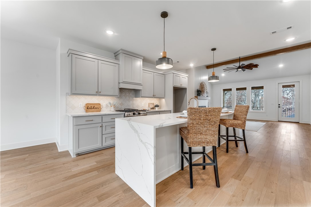 Brittany Sub Bvv - Residential