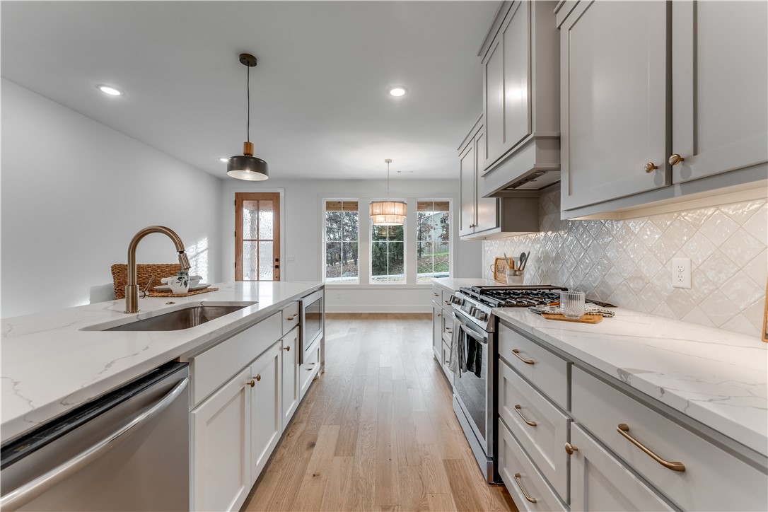 Brittany Sub Bvv - Residential