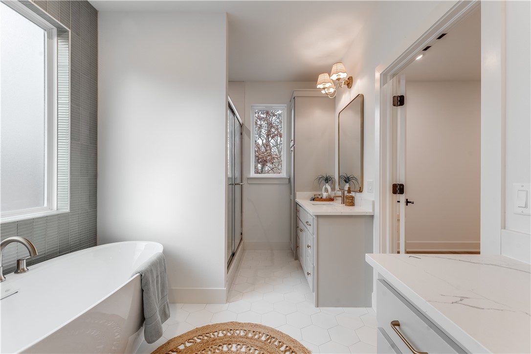 Brittany Sub Bvv - Residential