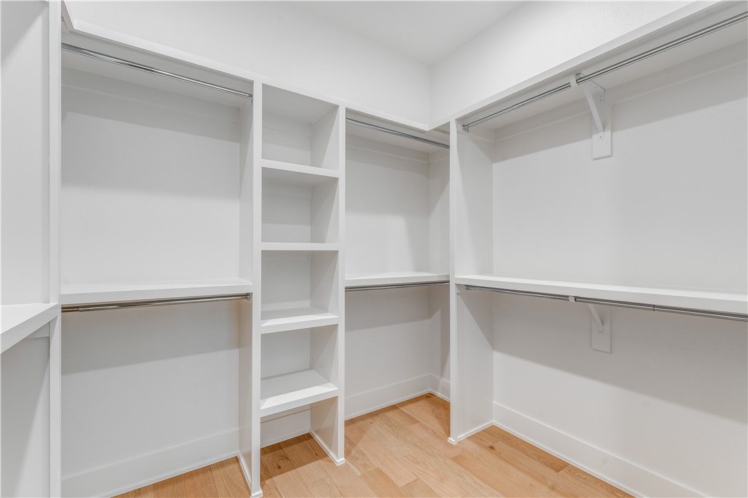 Brittany Sub Bvv - Residential