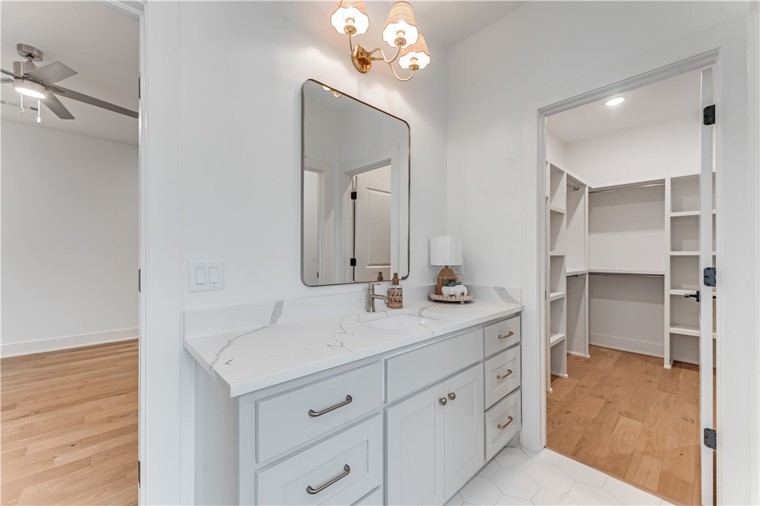 Brittany Sub Bvv - Residential