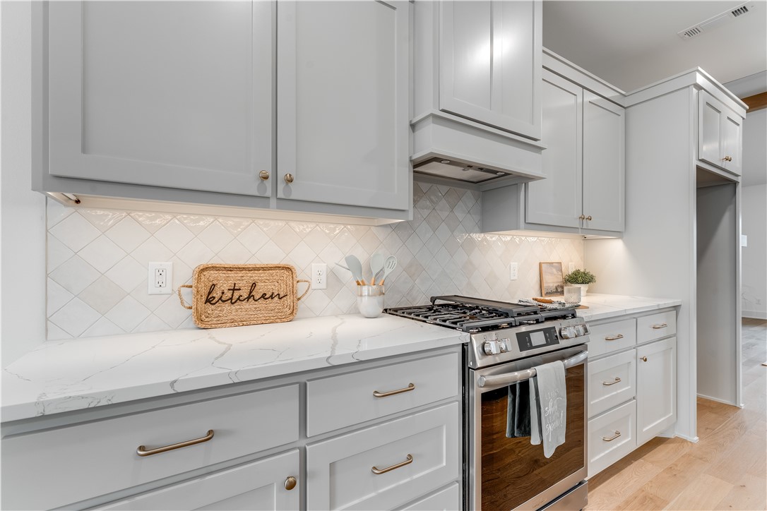 Brittany Sub Bvv - Residential