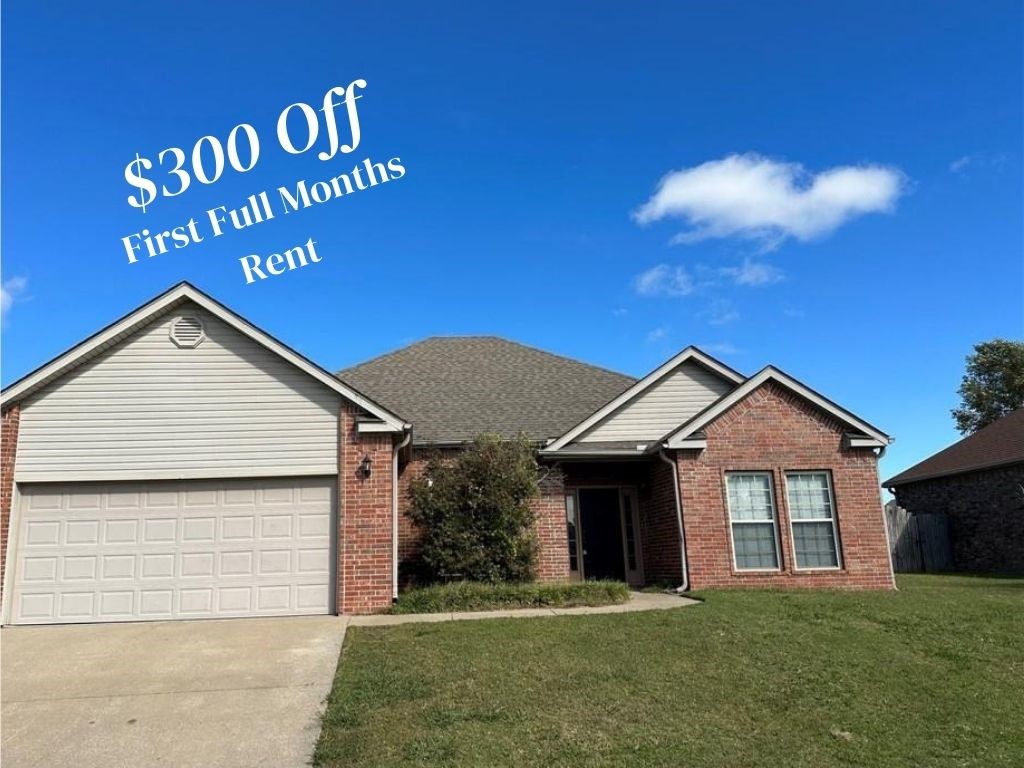 Special Promotion: Get $300 off the first full month's rent with a minimum one-year lease. Great Bentonville home with 4 bedrooms & 2 bathrooms. Split plan, neutral colors, covered patio. Formal dining and eat in kitchen.