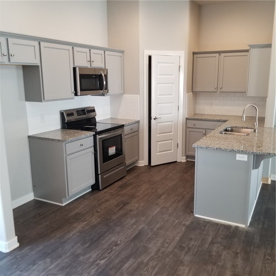 University Acres Sub - Residential Lease