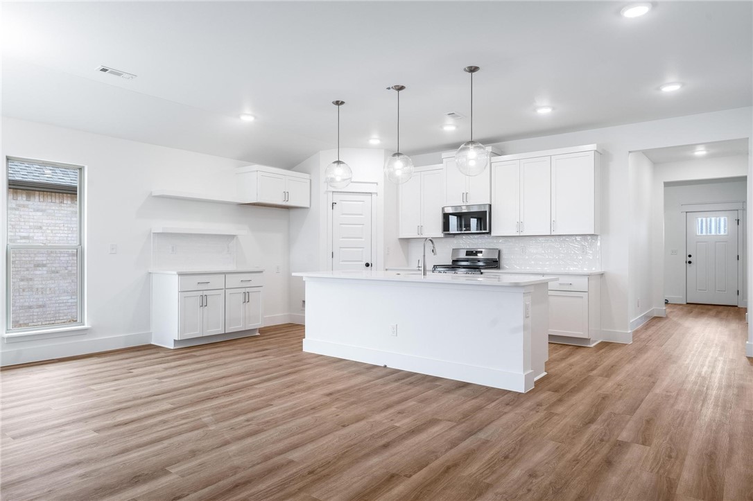 Woodcrest Walk - Residential