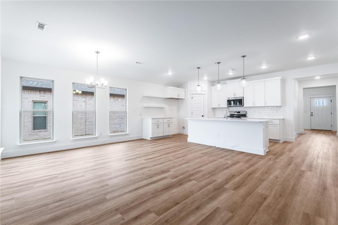 Woodcrest Walk - Residential