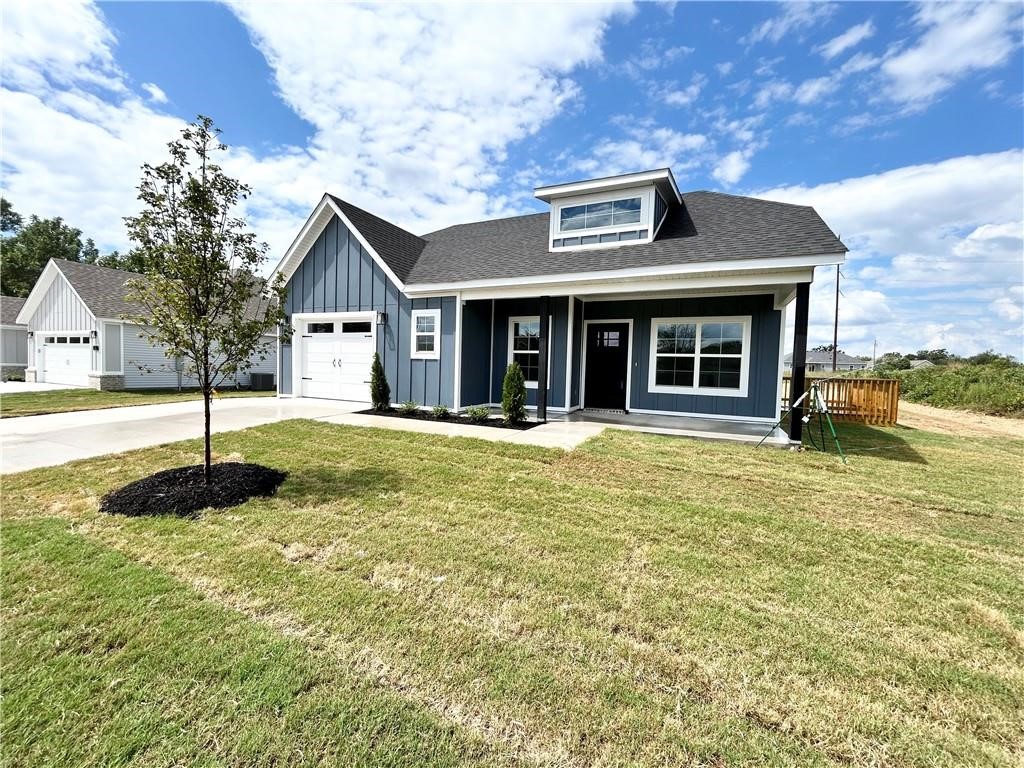 Lockhart - Residential Lease