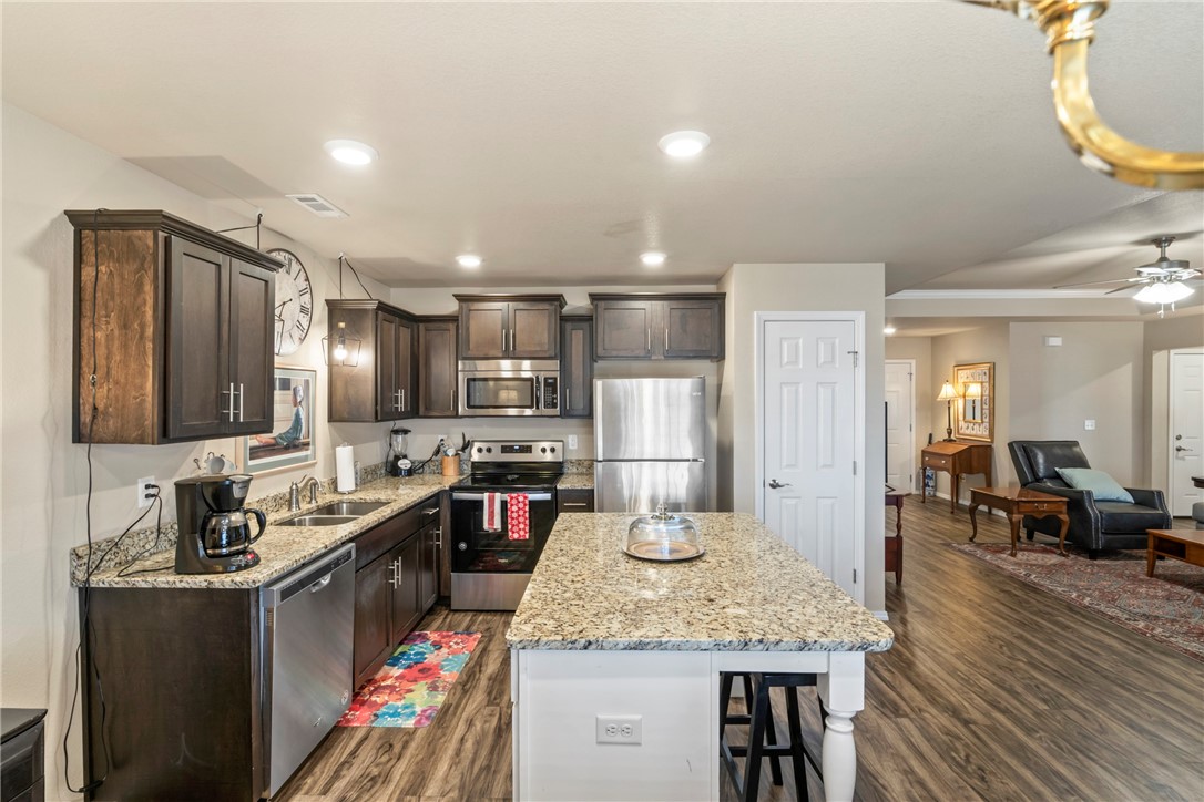 Sunset Ridge - Residential