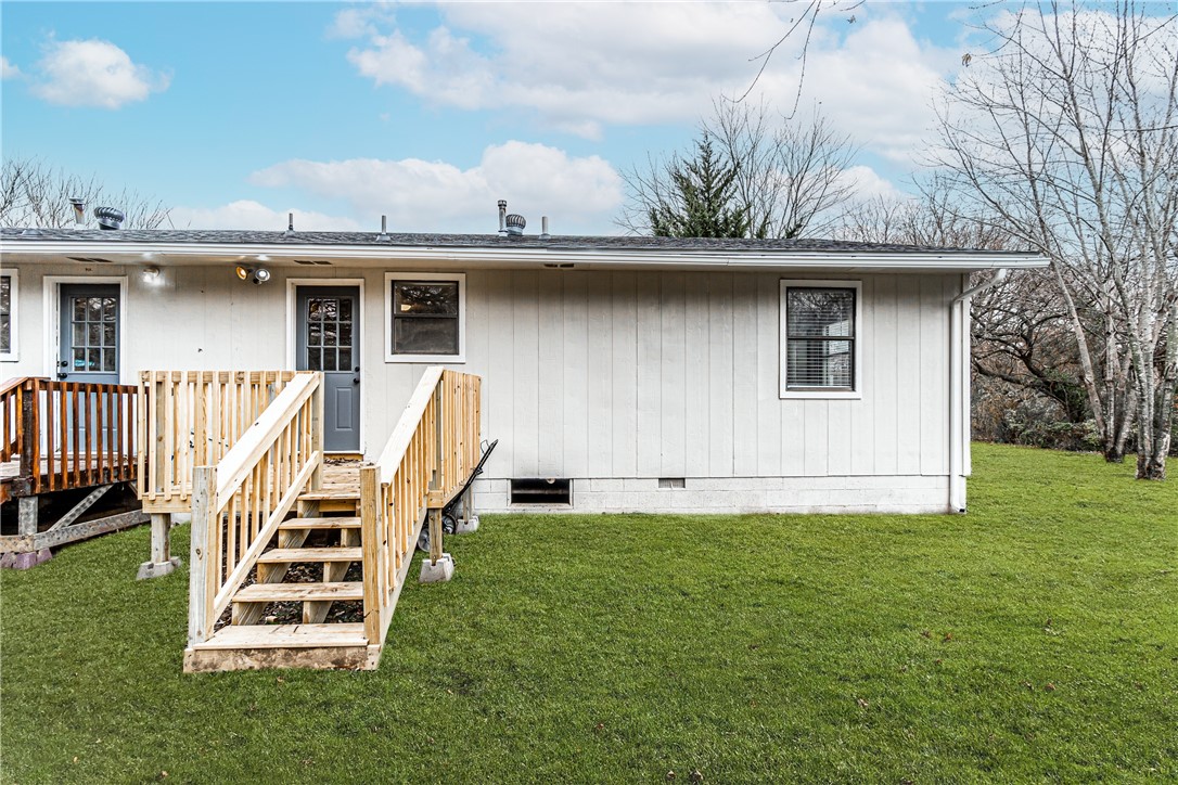 Hewitt Place Siloam Spgs - Residential Lease