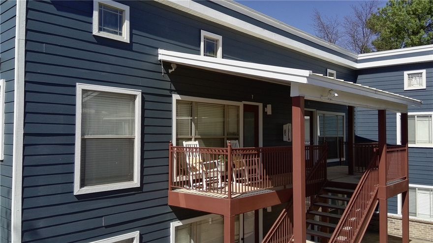 Cozy and conveniently located, this charming 1BD 1BA upstairs condo sits just 1 mile from the beautiful UofA campus and offers quick access to all that Fayetteville has to offer. This property is an excellent opportunity for investors, students, or anyone seeking a low-maintenance starter home in a prime location.
Inside, the condo features an open floor plan with a vaulted ceiling that creates a bright and spacious feel. The kitchen is well-appointed with granite tile countertops, a tumbled stone backsplash, and attractive oak cabinetry. A full appliance package is included, featuring a full sized stacking washer/dryer combo, refrigerator with icemaker, dishwasher, built-in microwave, smooth glass cooktop, and oven.
Large windows bring in abundant natural light, while the covered balcony provides a comfortable outdoor space to relax. The unit includes 1 assigned parking space.
This unit is tenant occupied with a 24-hour showing notice and a 30 day move-out notice required. Please contact listing agent to show.