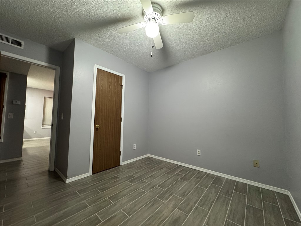 Southland Add Blk 3 Centerton - Residential Lease