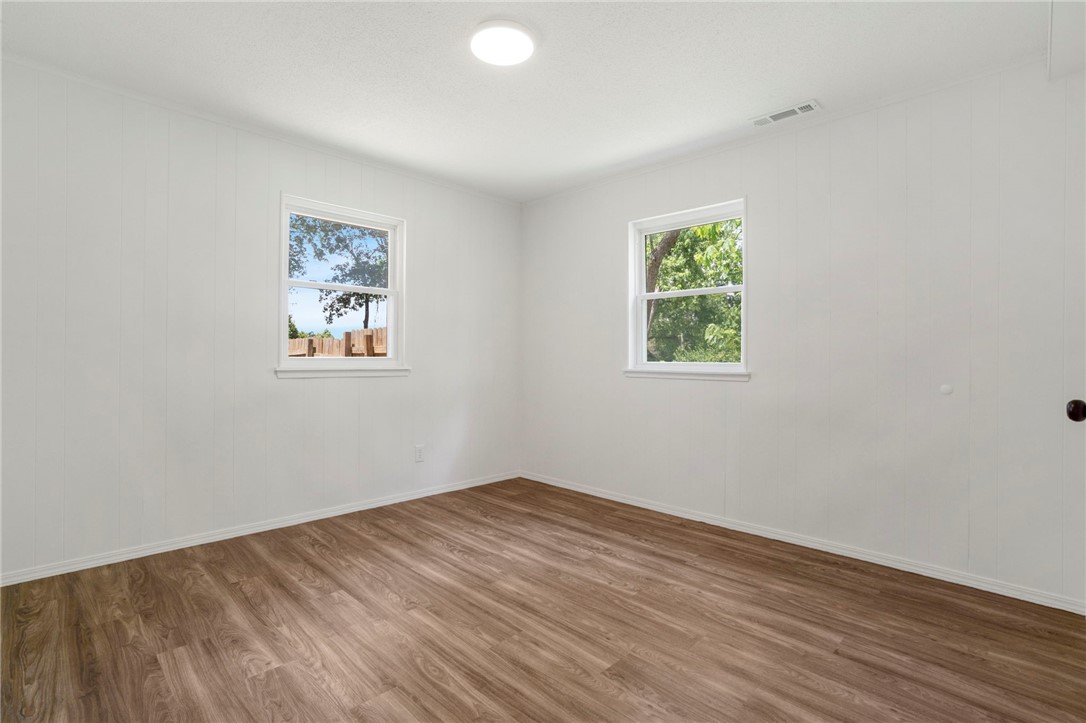 Fayetteville Outlots Annex 2000 - Residential Income