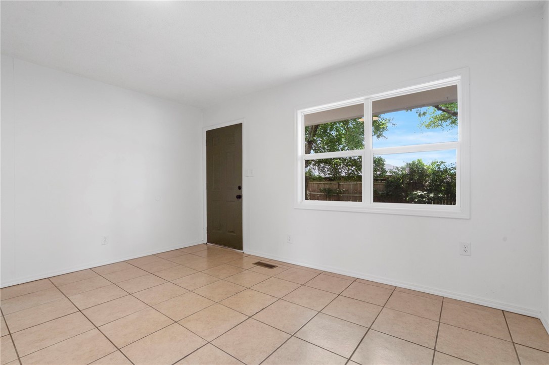 Fayetteville Outlots Annex 2000 - Residential Income