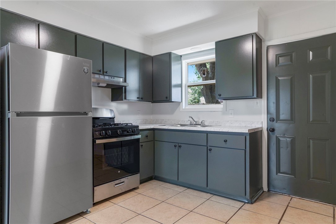 Fayetteville Outlots Annex 2000 - Residential Income