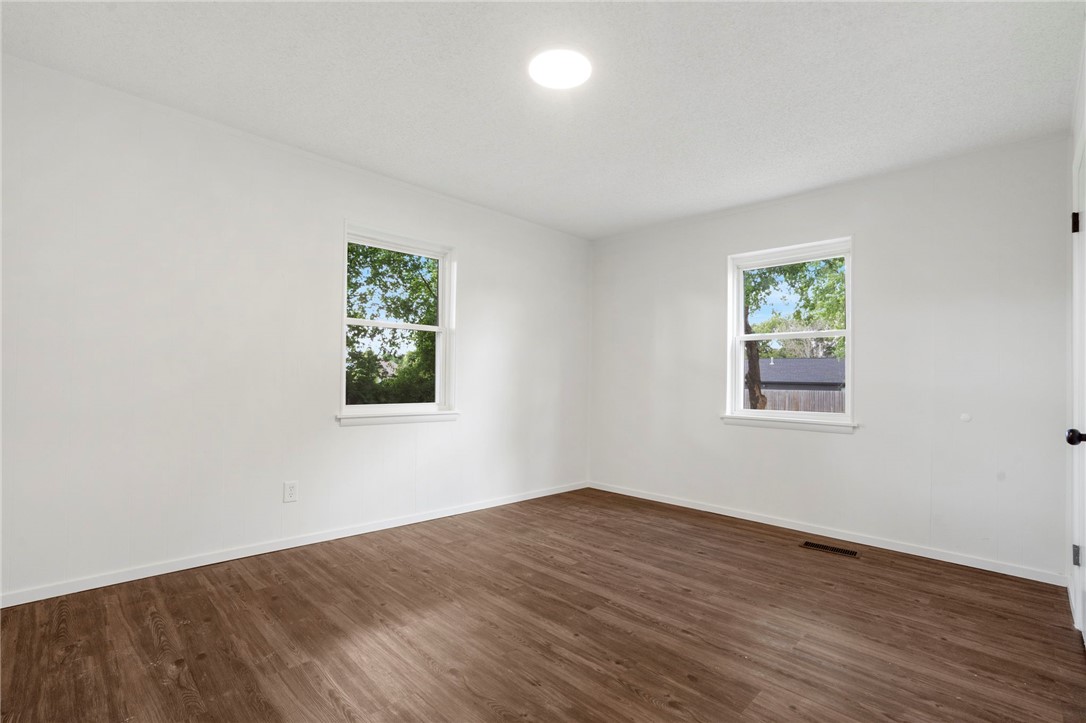 Fayetteville Outlots Annex 2000 - Residential Income