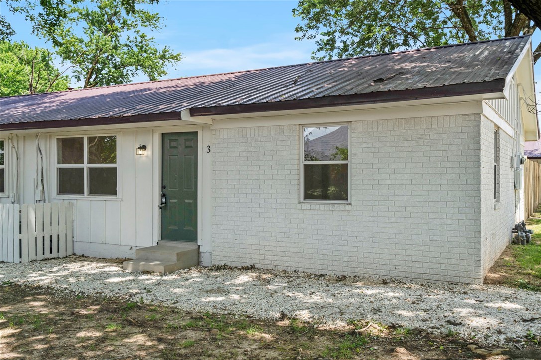 Fayetteville Outlots Annex 2000 - Residential Income