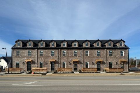 Photo of 5902-5910 S Bellview Road, Rogers, AR 72758 (MLS # 1334212)