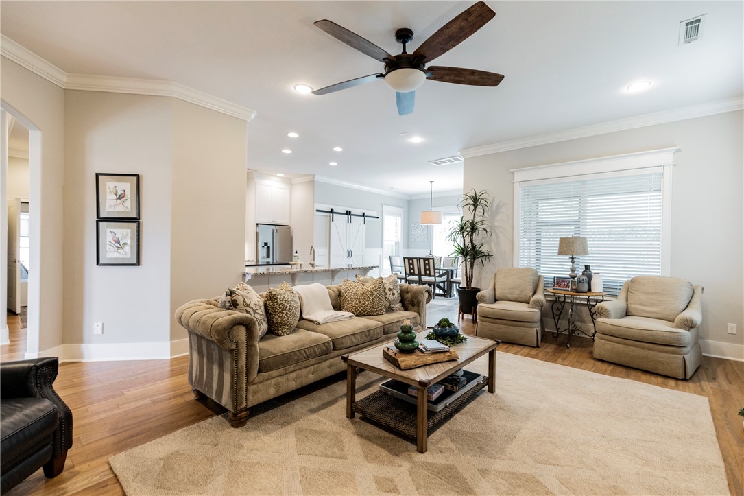 Creekside Sub Rogers - Residential