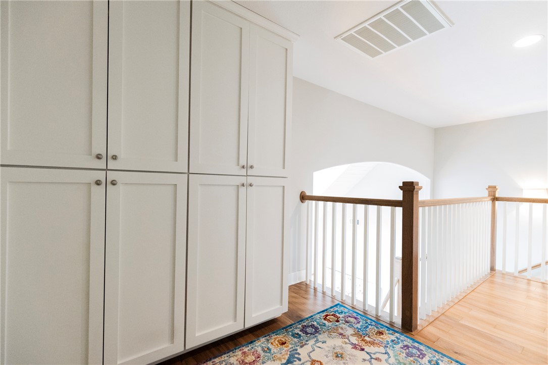 Creekside Sub Rogers - Residential