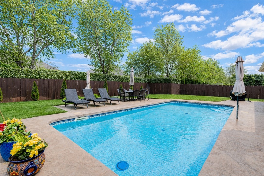 Creekside Sub Rogers - Residential