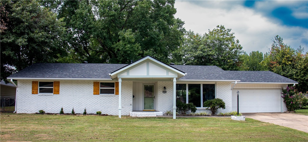 Cute 3 bedroom 2 bath home in convenient Springdale location. Lots of updates. Both bathrooms have been updated with new flooring, vanities, toilets, and tub/shower combos, kitchen has a new backsplash, microwave, dishwasher, faucet, and painted cabinets, new HVAC, lighting and the roof is less than 2 years old. Home sits on a huge lot with plenty of room for the kids, pets, and entertaining. Pictures coming soon