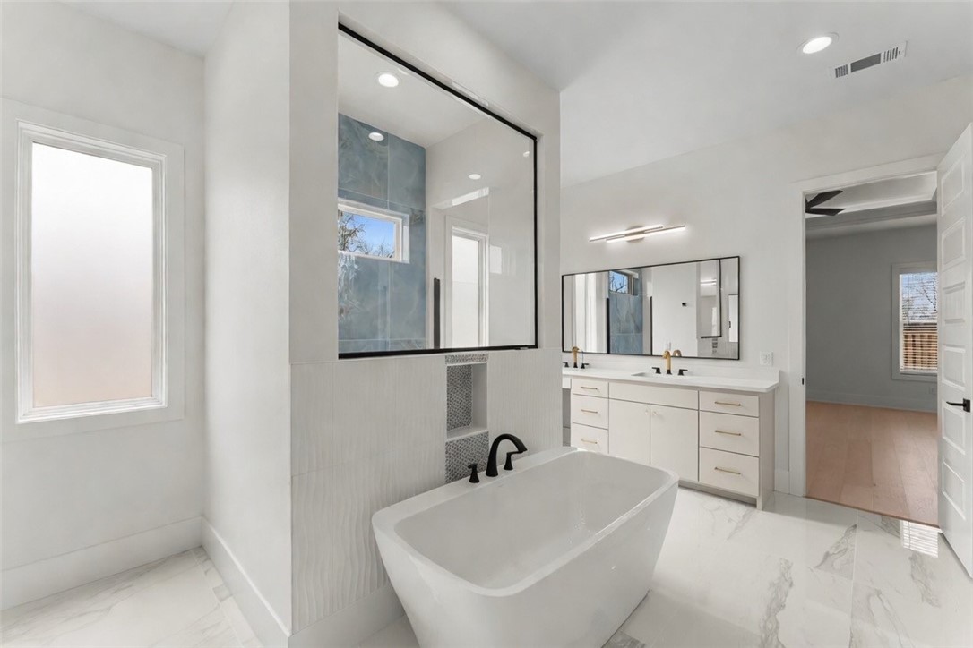 Soaring at Scissortail - Residential