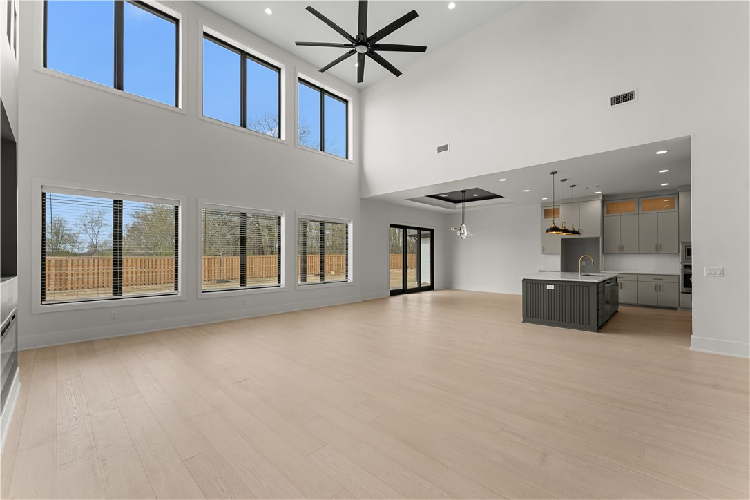 Soaring at Scissortail - Residential