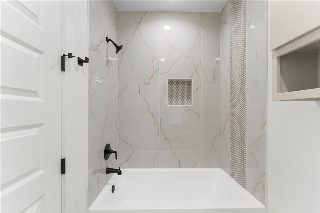 Soaring at Scissortail - Residential