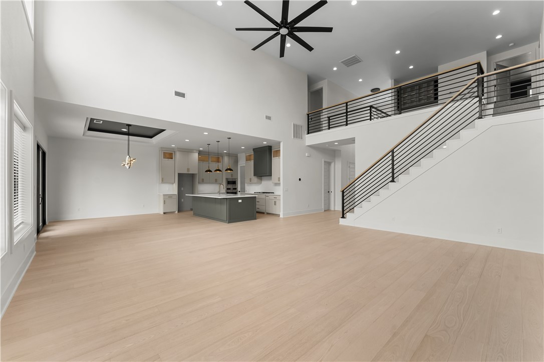 Soaring at Scissortail - Residential