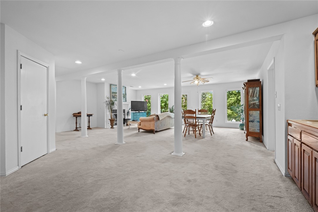 Paramount - Residential
