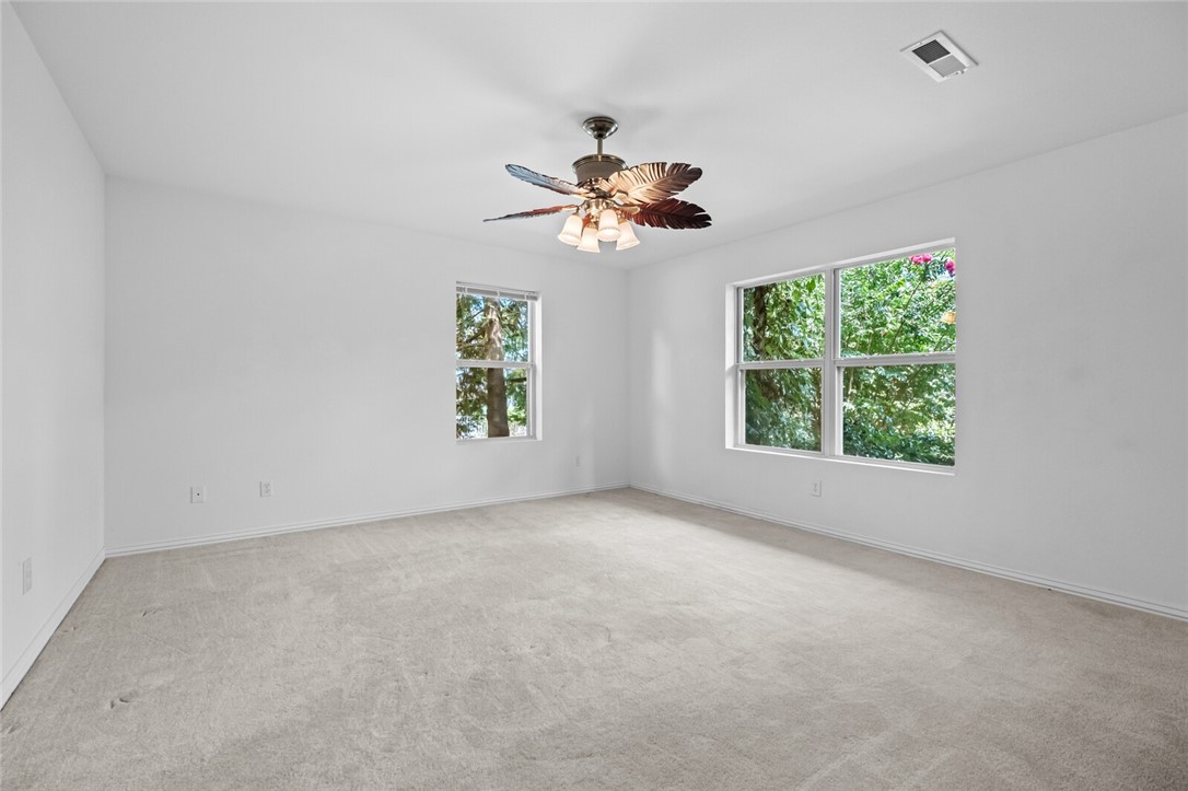 Paramount - Residential