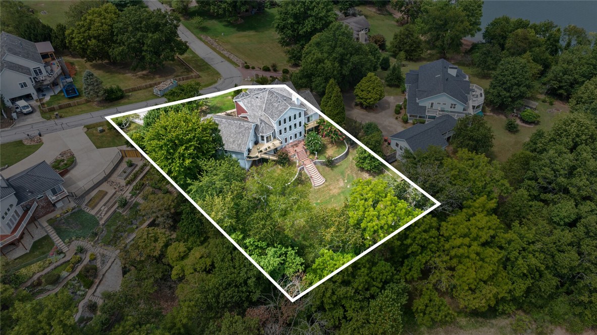 Paramount - Residential