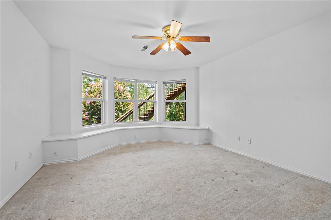 Paramount - Residential