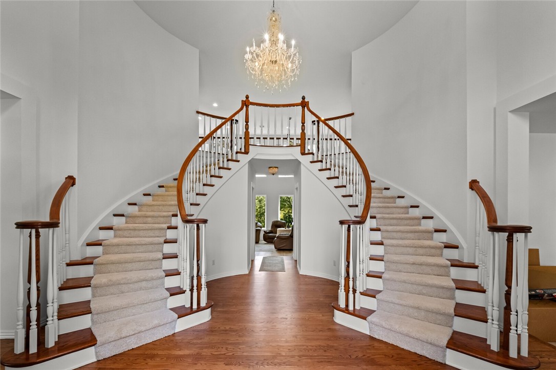 Paramount - Residential