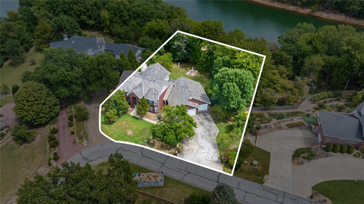 Paramount - Residential