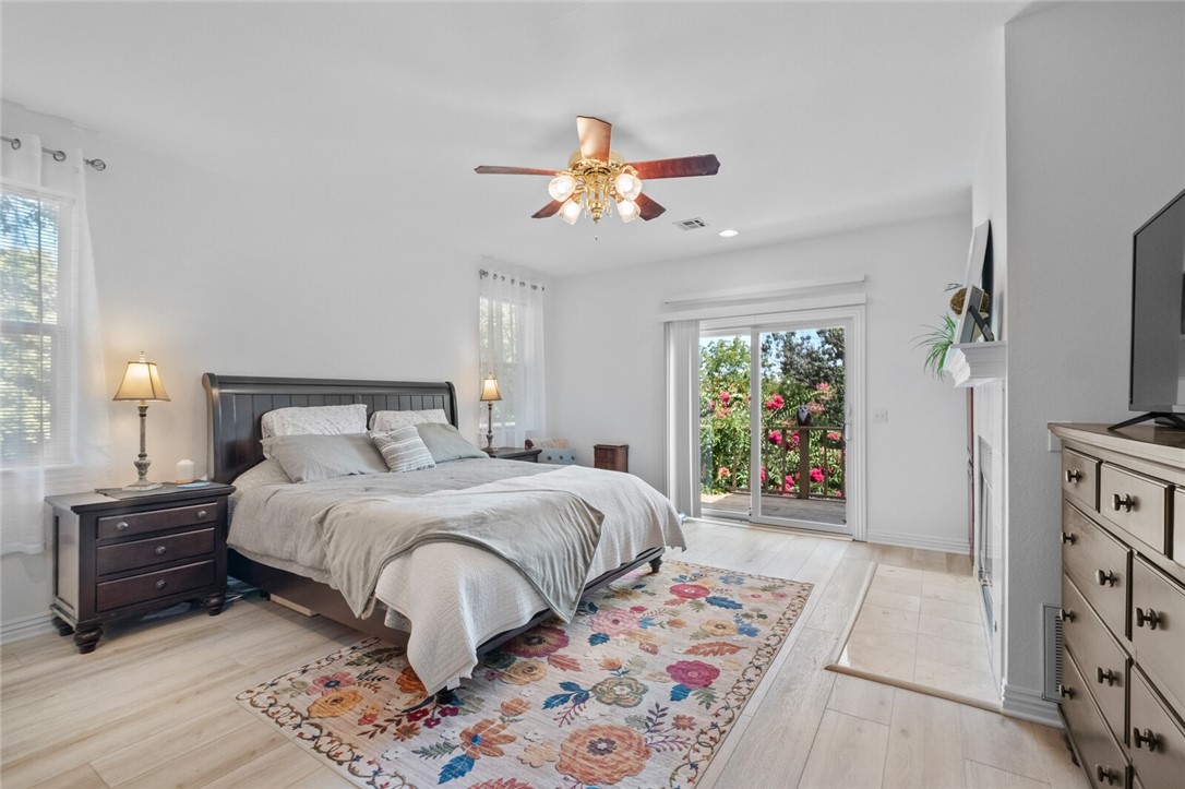 Paramount - Residential