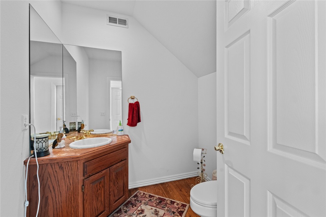 Paramount - Residential
