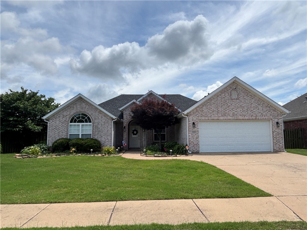 FULLY FURNISHED, Updated, & Immaculately kept 4 bedroom 2 bath home in the Bentonville School District! Complete with granite countertops, recessed lighting, ceiling fans, full appliance package, inviting fireplace, a fully fenced backyard, and more! This home offers style, comfort, and proximity to schools, shopping, grocery, and places of worship within minutes. Also listed unfurnished ML #: 1312357